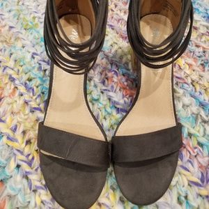 Dark Grey Lenna sandals